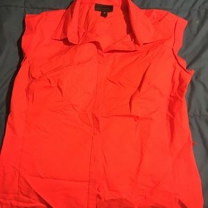 Sleeveless DressShirt